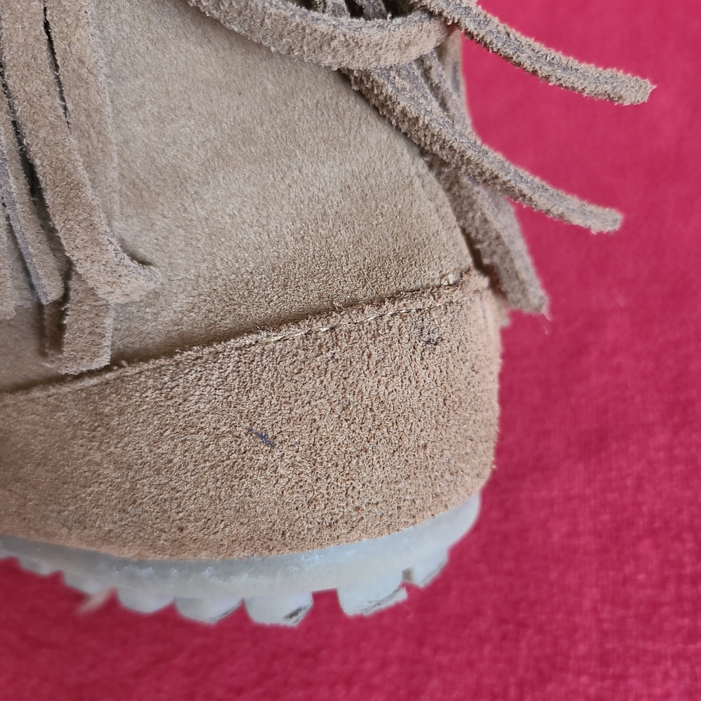 Minnetonka Tan Fringed Moccasins - Picture 5 of 6